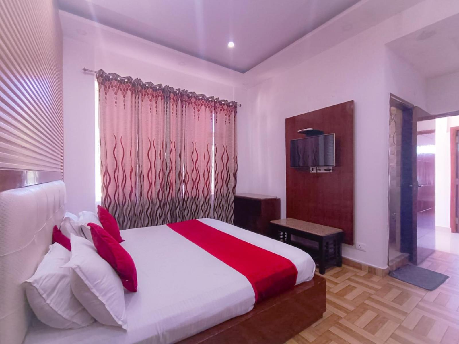 Hotel Snow Ark Inn, Dalhousie Kültér fotó